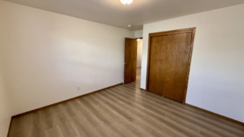 Oshkosh Condo: 2010-2012 Parkside Drive - 2010