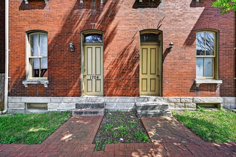 Saint Louis Condo: 1704 S Tucker Blvd
