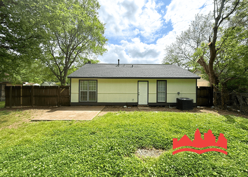 Memphis House: 504 Elmfield Cv