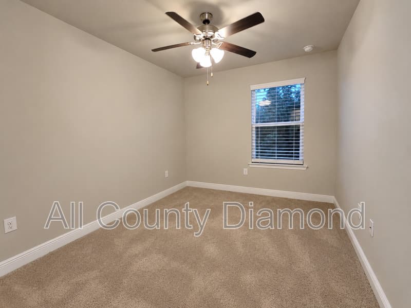 Callaway House: 5940 Callaway Circle