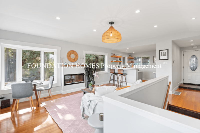 Fairfax House: 223 Scenic Rd.
