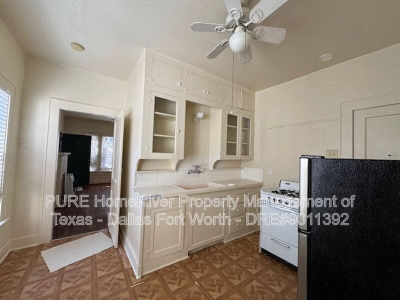 Fort Worth Condo: 3762 W 7th Street