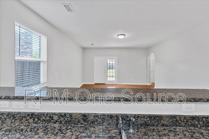 Forney House: 2043 Fair Crest Trail