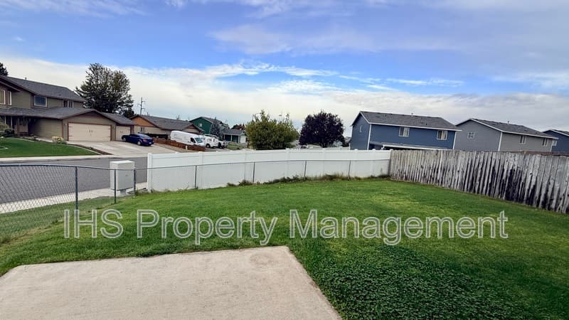 Pasco House: 4010 Dartmoor Lane