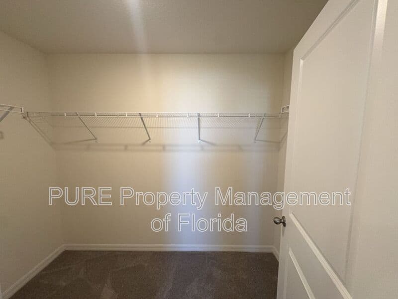 Ocala House: 5527 SW 43rd Ct