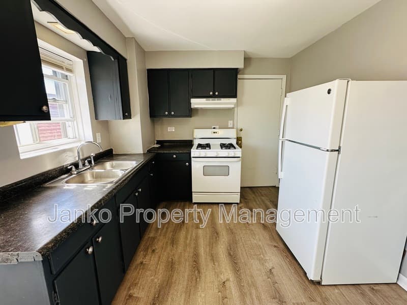 Cicero Condo: 1409 S Central Ave