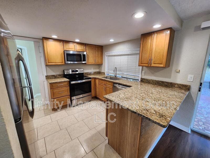 Holiday House: 3547 Cheswick Drive - Room 2