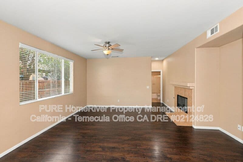 Menifee House: 29778 Cheshire Court