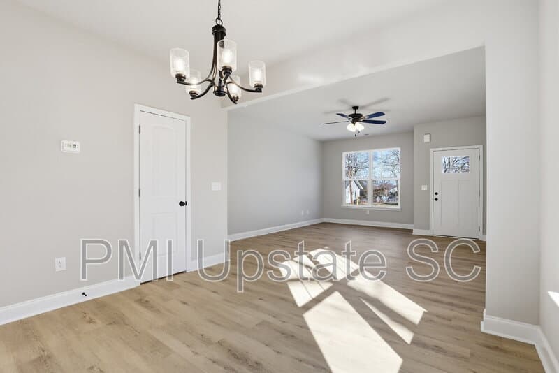 Greenville Townhome: 107 Virginia Avenue
