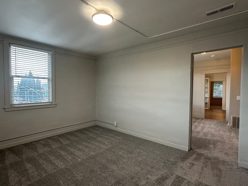 Seattle Condo: 3837 23rd Ave SW - 4