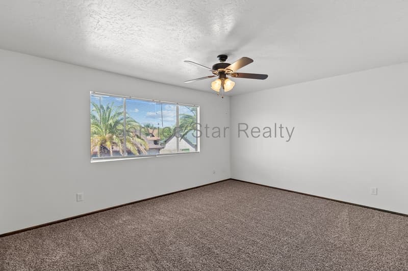 Glendale House: 6142 W Sierra St