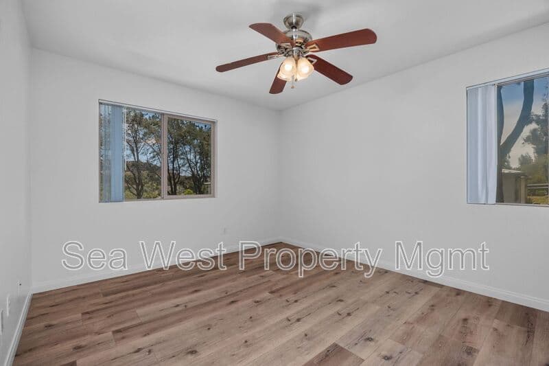 Encinitas Condo: 1730 S El Camino Real
