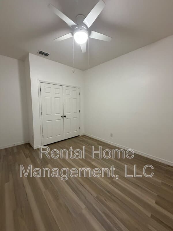 Groveland House: 645 Black Eagle Drive