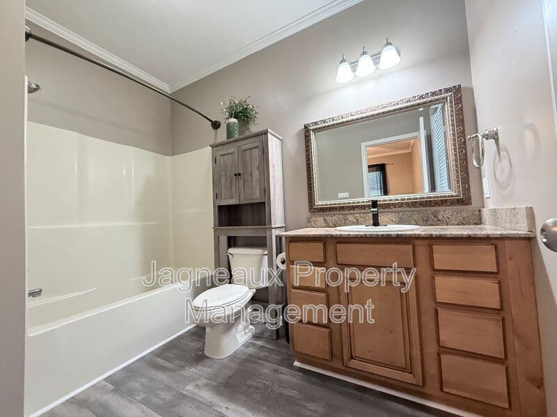 Lake Charles Condo: 1709 Ethel St.