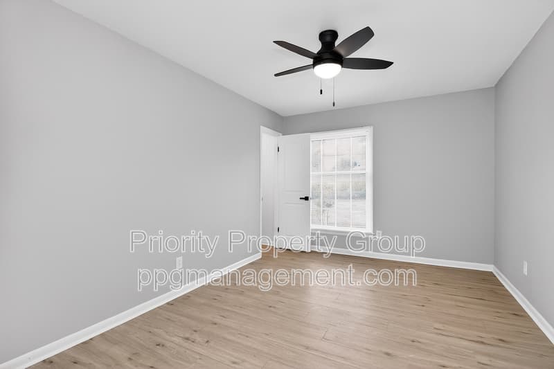 Charlotte Condo: 4601 Coronado Drive Apt B