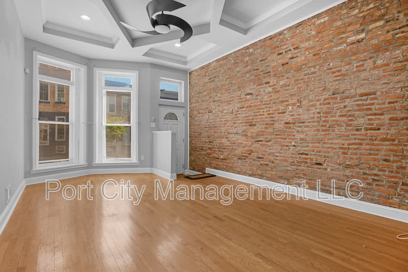 Baltimore Townhome: 2534 McCulloh Street