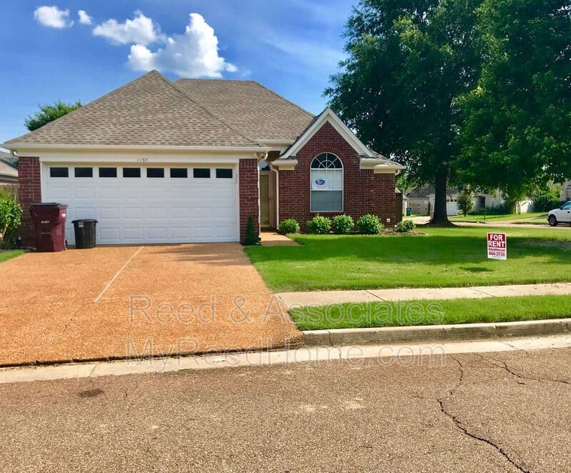 Cordova House: 1160 Breezy Valley Drive