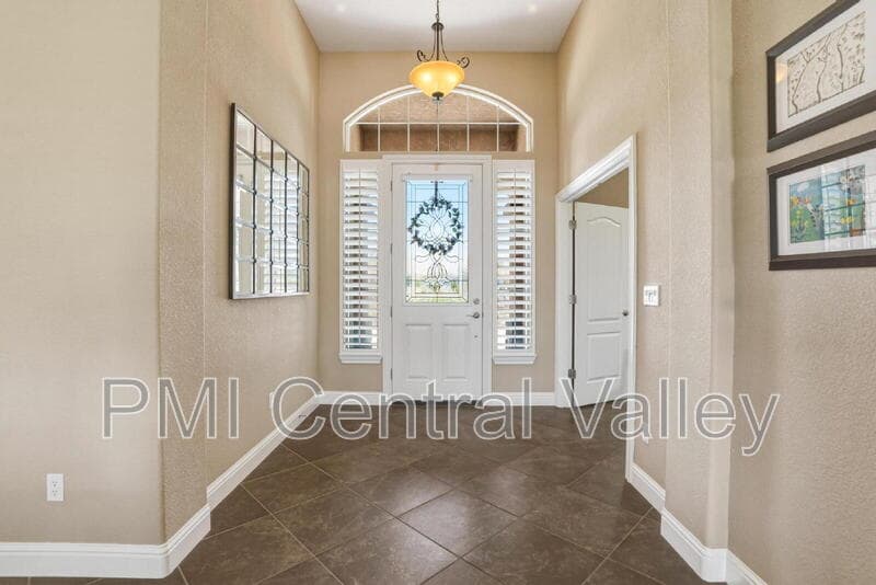 City of Atwater House: 1761 KT Avenue