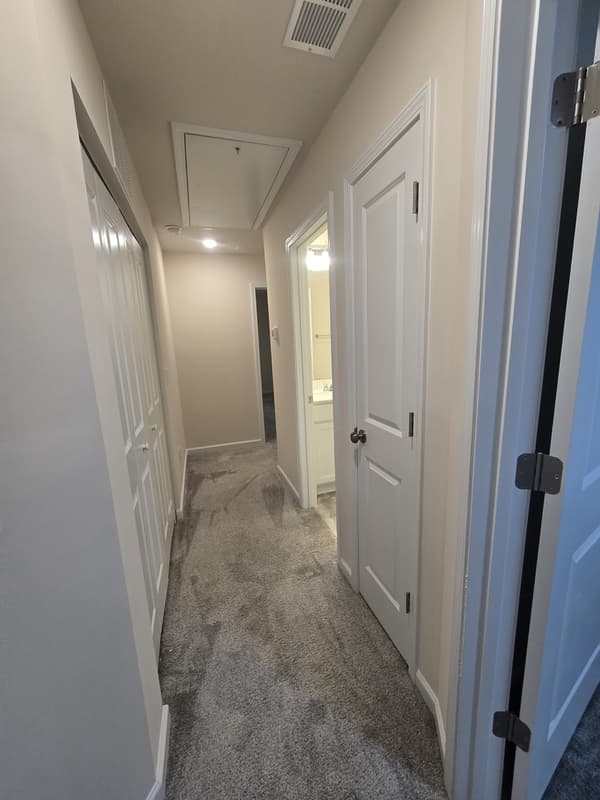 Jamestown Townhome: 4028 Beckton Trail
