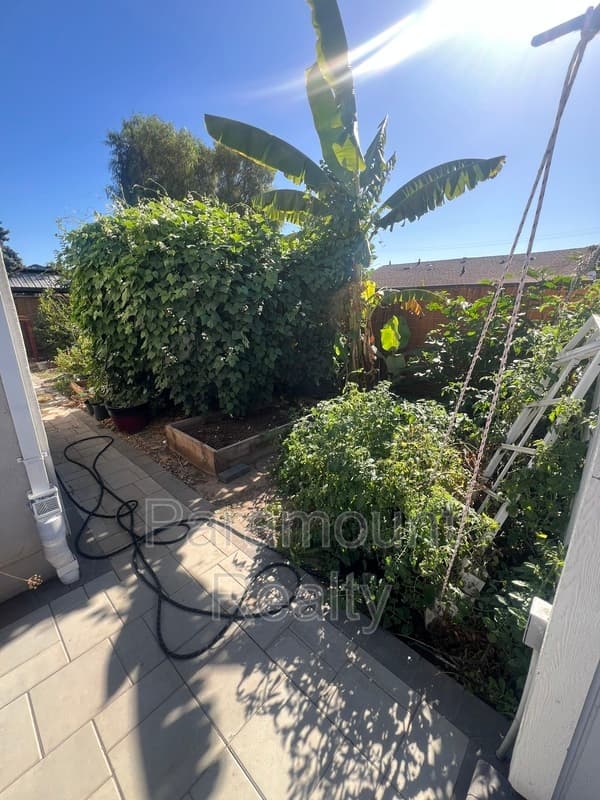 Fremont House: 36665 Cabrillo Dr