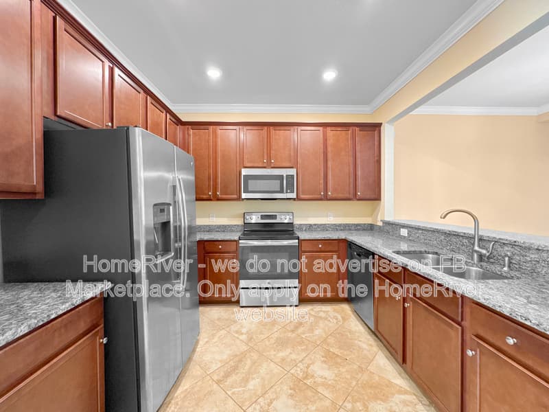 Fort Myers House: 10176 Via Colomba Cir
