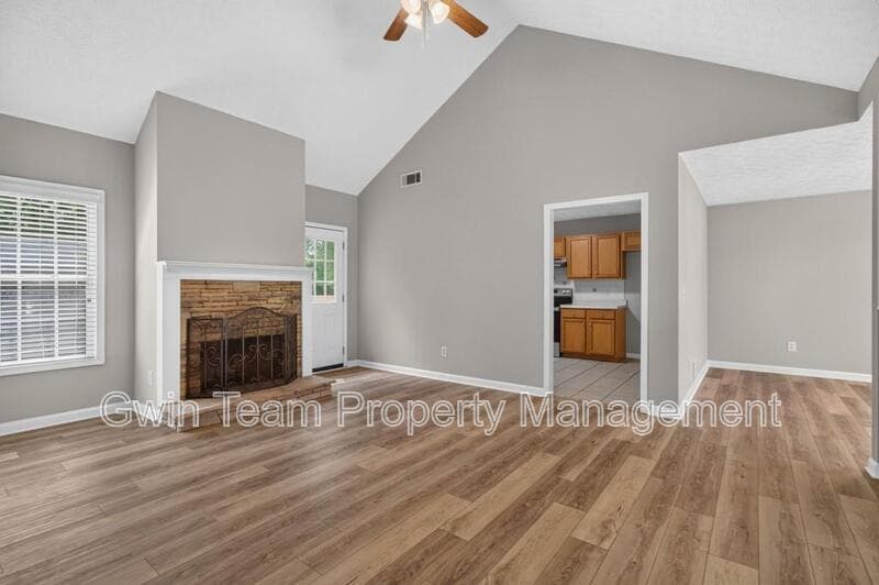 Monroe House: 4025 Hemingway Dr