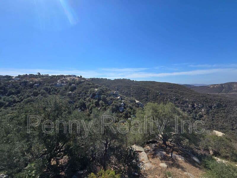 Escondido House: 9603 Indian Creek Way