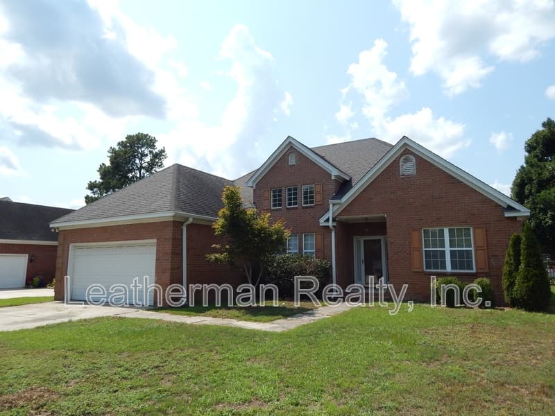 Florence House: 2109 Elderberry Dr