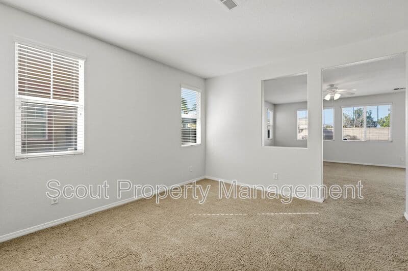Menifee House: 29128 Rockledge Drive