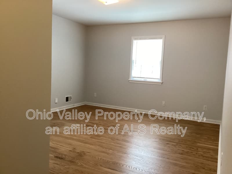 Louisville Condo: 2551 Glenmary Avenue - 3