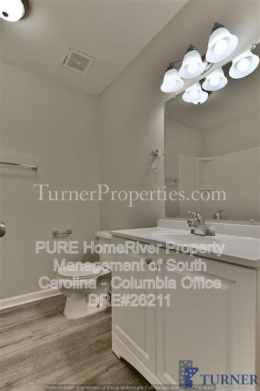 Columbia House: 308 Percival Rd