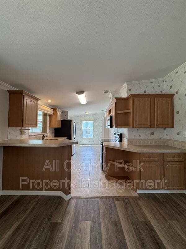 Haines City House: 106 Reineke Rd
