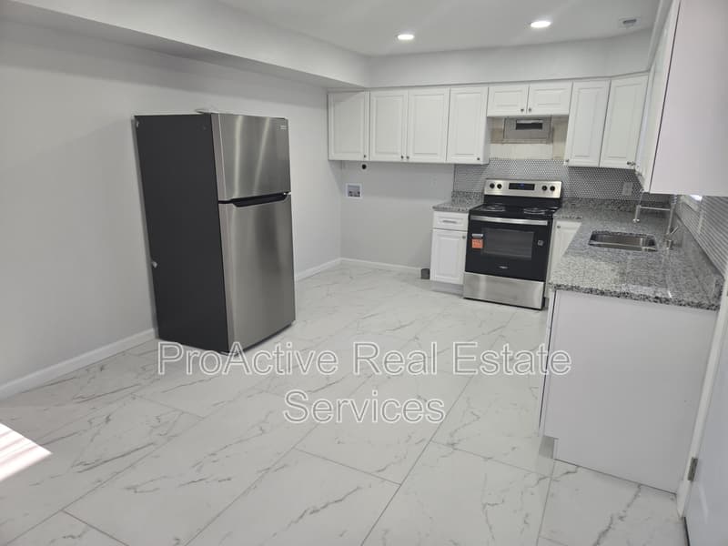 Norfolk Condo: 9523 18th Bay Street