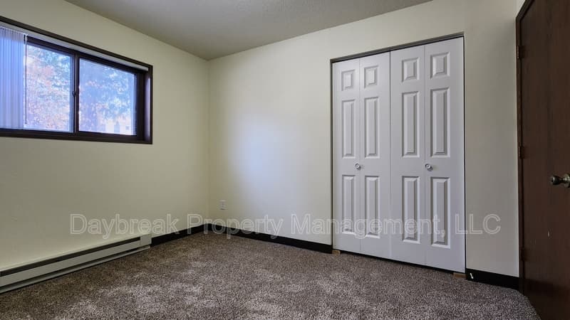 Fargo Condo: 507 11th St S - 104