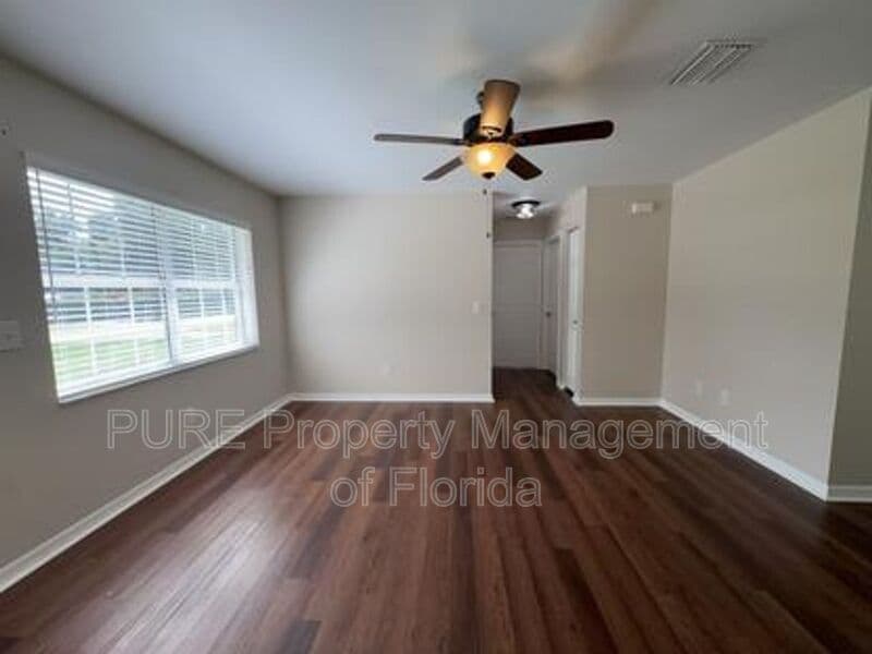 Ocala House: 7529 SW 78th Place