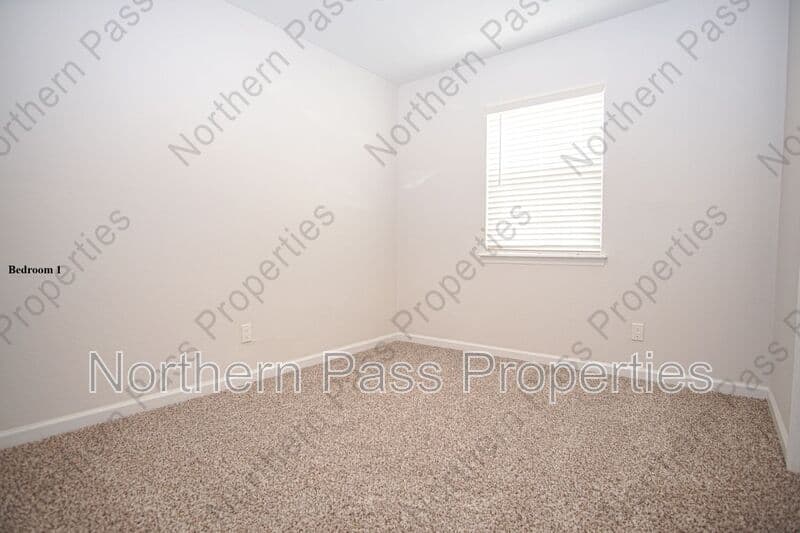 El Paso House: 4920 Alps