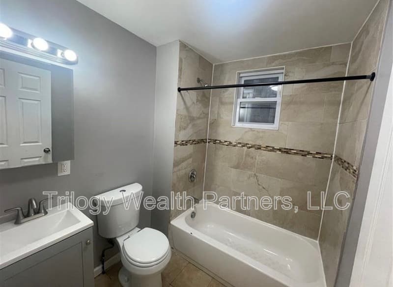 Newark Condo: 104 South 12th Street - 2