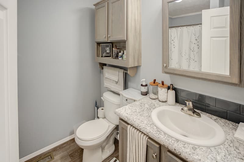 Glen Carbon Condo: 26 Coachlight Trailer Park