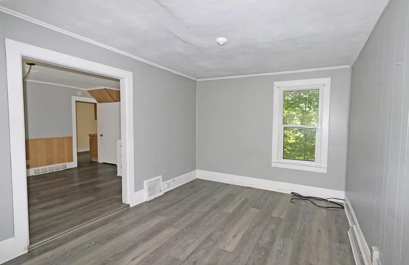 Sheboygan Falls House: 738 Broadway Street