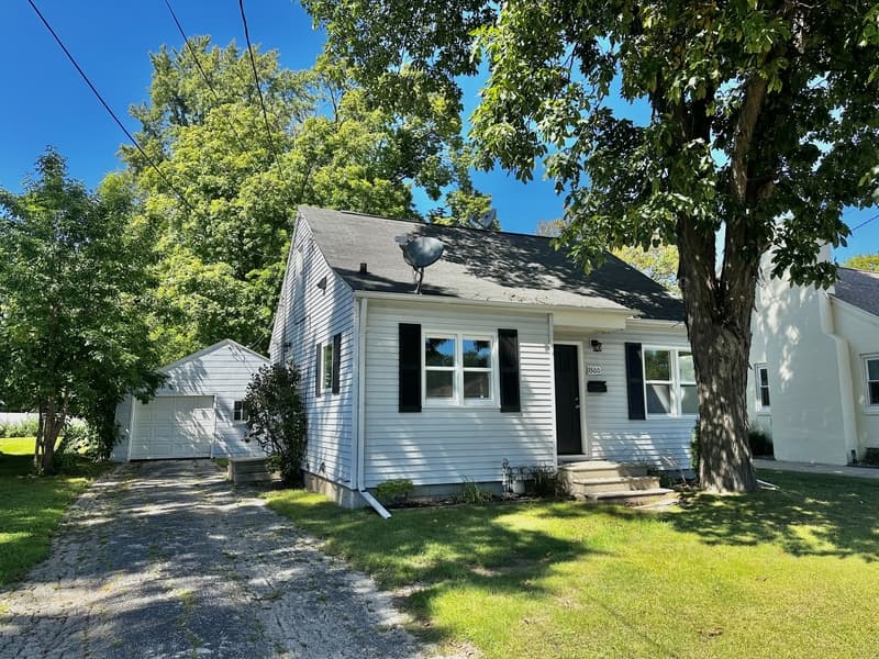 Green Bay House: 1500 14th Avenue