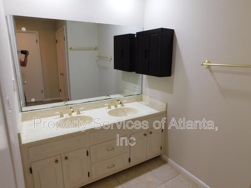 Marietta House: 626 Indian Hills Pkwy