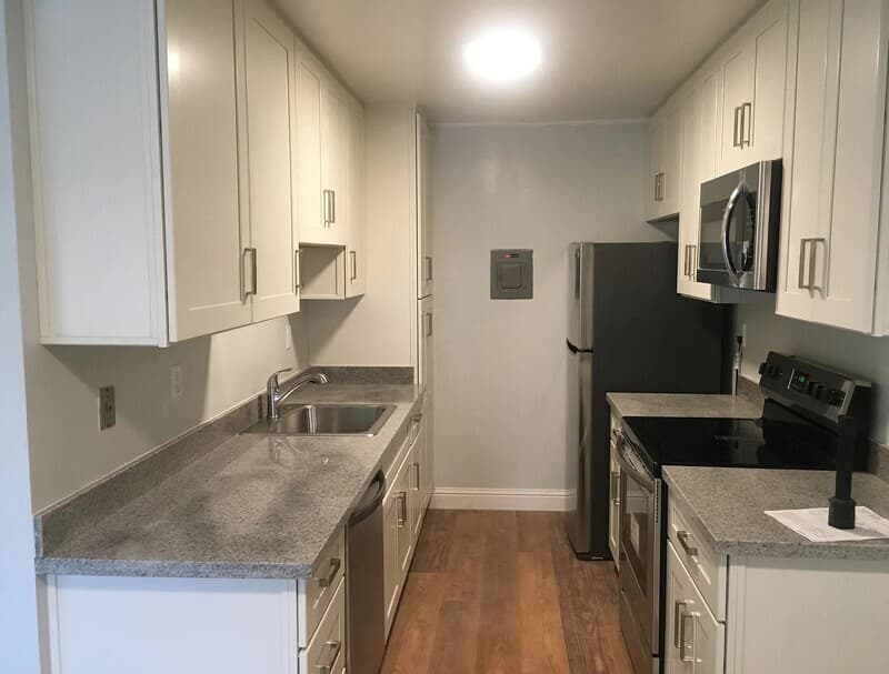 Palo Alto Condo: 2462 W Bayshore Rd