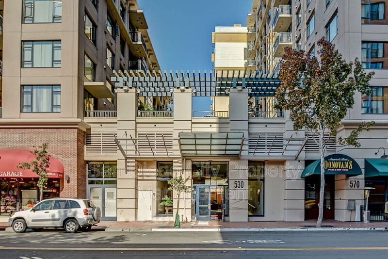 San Diego House: 530 K Street