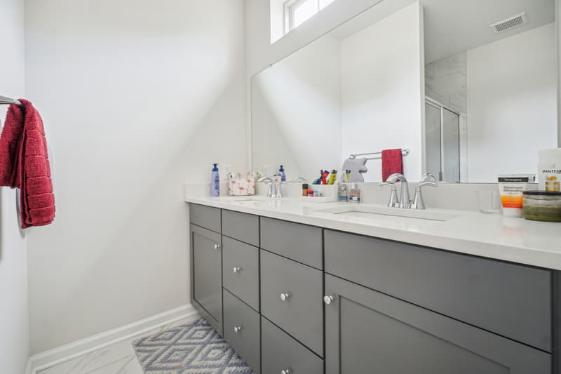 Livingston Townhome: 8 Haralson Ct