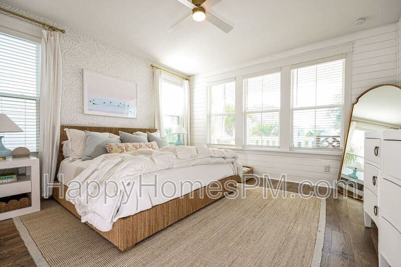 Mount Pleasant House: 2242 Tillage Street