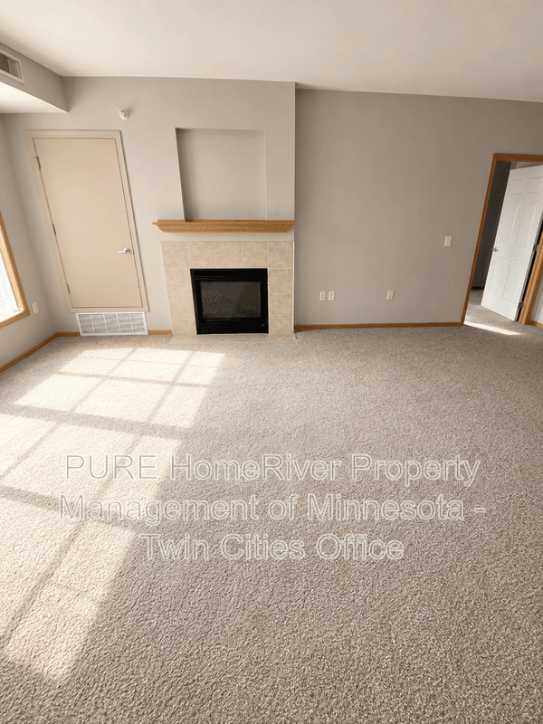 Saint Paul Condo: 1800 Graham Ave
