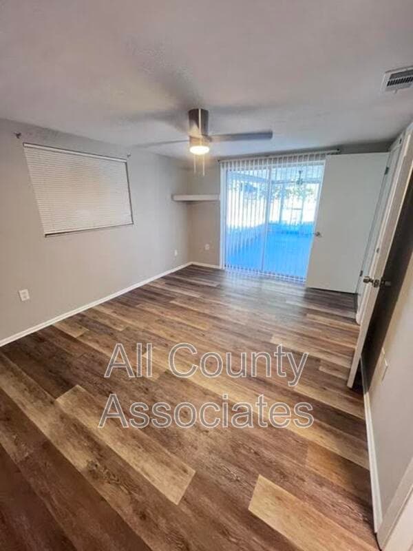 Port Richey House: 11115  Yellowwood