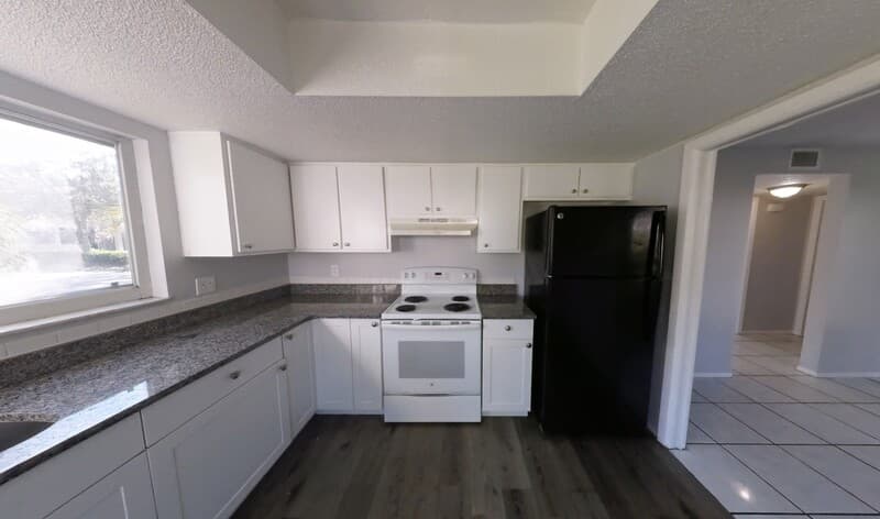 St. Petersburg Condo: 4729 39th Avenue North - 101