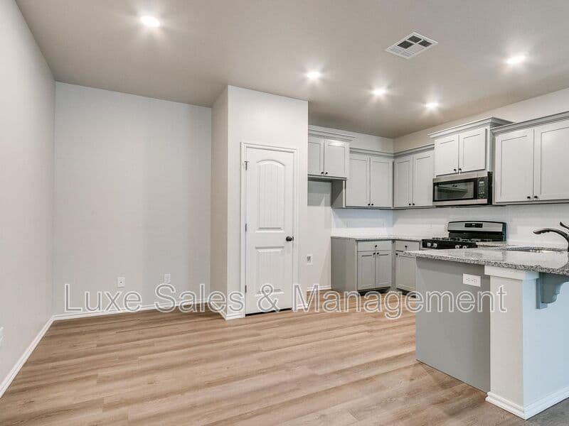 Oklahoma City House: 10541 Lawson Place Rd
