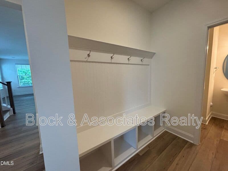 Raleigh House: 5128 Ranger Grove Way